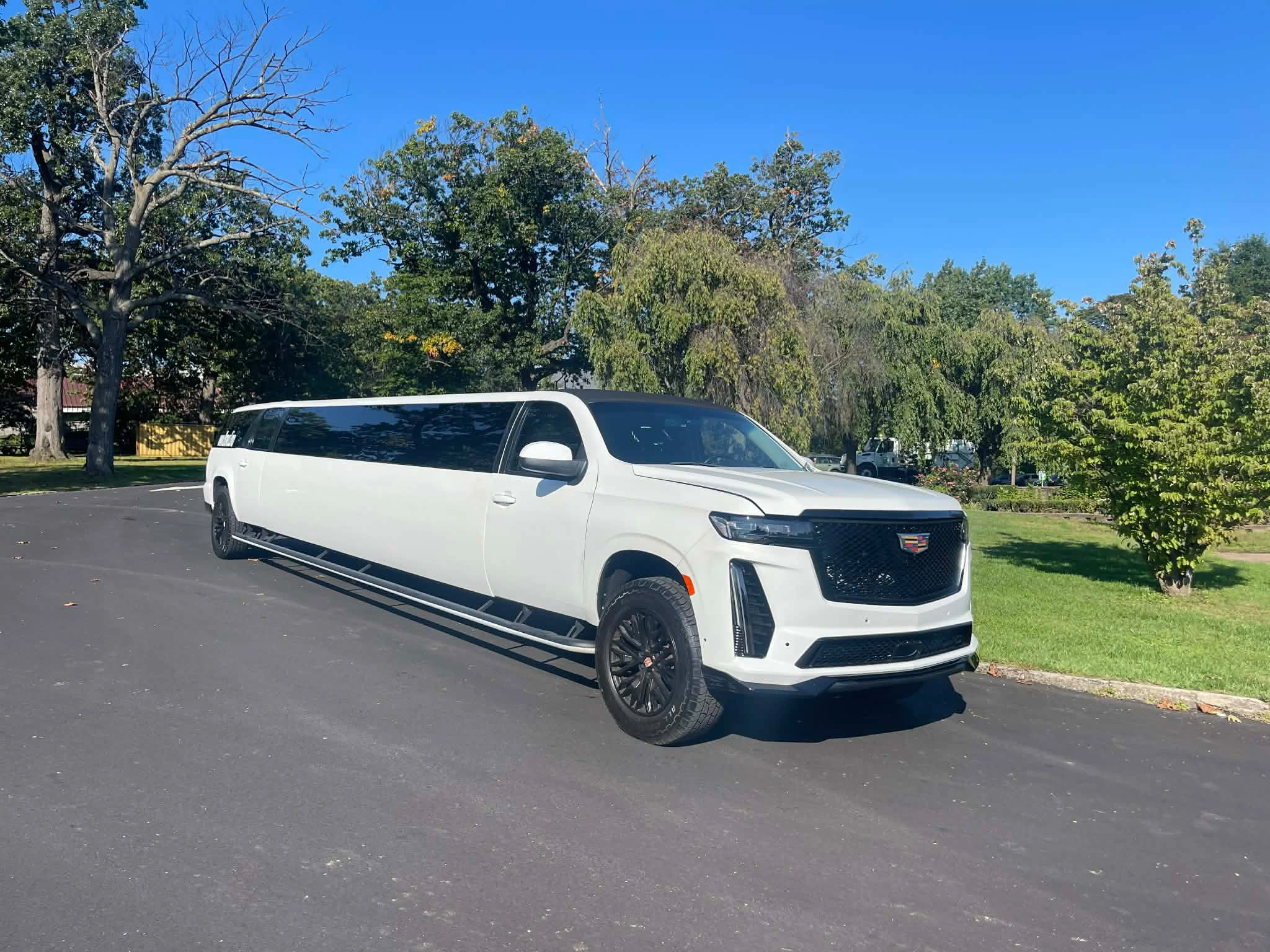 Cadillac Escalade Stretch Limousine 2 - Call Newark Limo