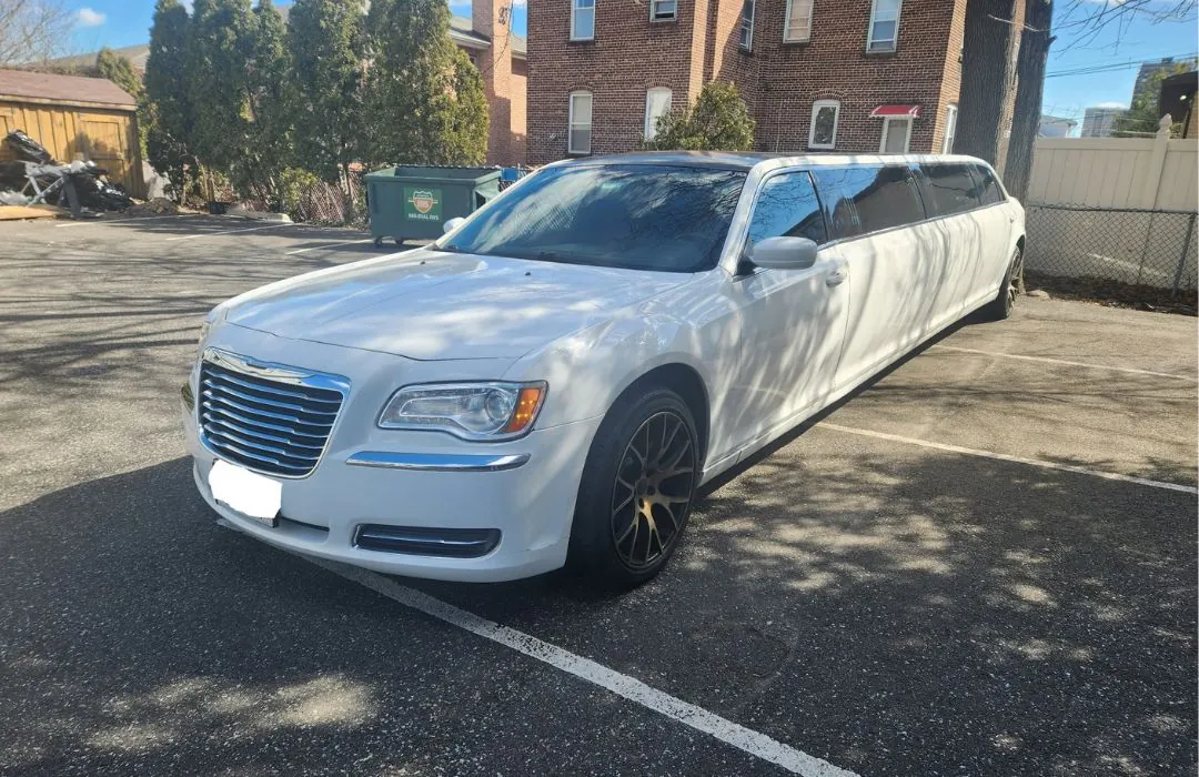 White Chrysler 300 stretch limousine for prom night